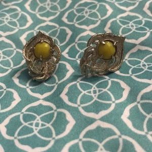 Kendra Scott Hailey feather stud earrings